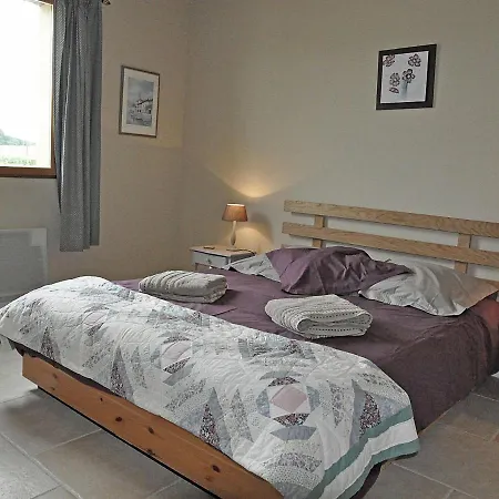 Quaint In With Private Terrace Bourrouillan